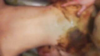 Asian girlfriend sucking dirty cock during scat fuck