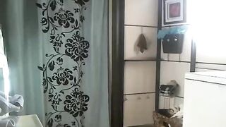 Stripping and shitting at home