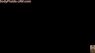 Hot Japanese slut caught pooping