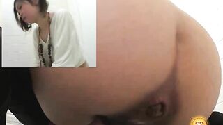 Hot ass Japanese girl teasing and pooping
