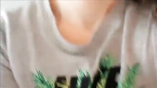 Amateur Sexy poop selfie video