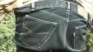 Two hot birds pooping in the jungle