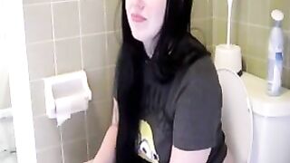 Stunning brunette chick farts and poop