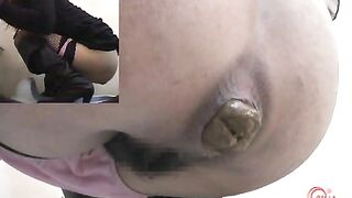 Pushing huge poop out of her booty