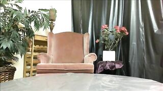 Stunning brunette babe poops