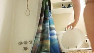 Chubby brunette girl poops