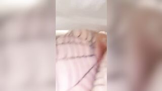 Amateur hot cheeky ass milf poops