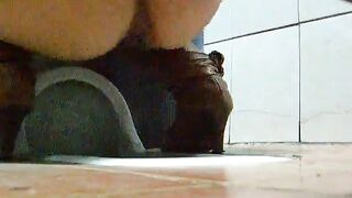 Floor shit and tasty ass