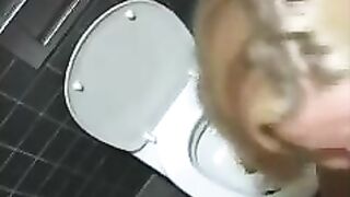 MILF with sexy blonde hairs love teasing and pooping