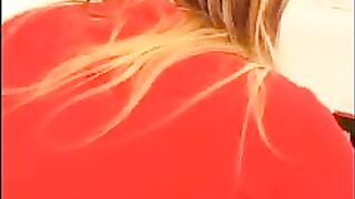 Curvy chubby amateur babe poops