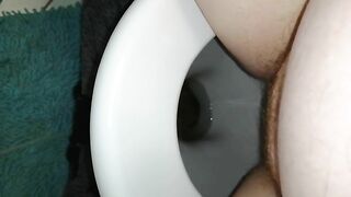 Hot hairy lady piss and poop closeup