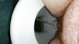Hot hairy lady piss and poop closeup