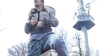 Country girl and heavy poop