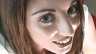 Tattooed ass girl poops