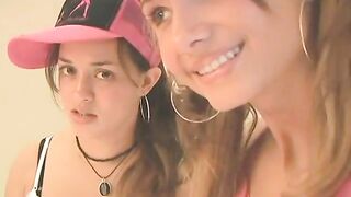 Amateur young lady showing her sexy poop