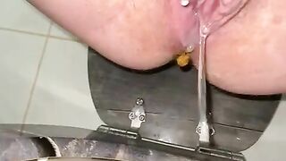 Cum leaking lady pooping