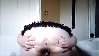 Mature bbw in kinky lingerie shitting