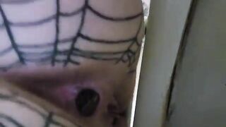 Punk mature slut pooping nicely