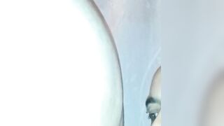 Dude is eating creamy yellow load from ass