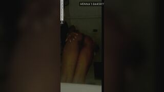 Ebony's huge shit in the bathtub