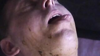 Big boobs mature lady enjoying shit