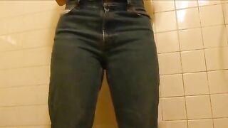 Teen girl pissing and pooping