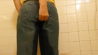 Teen girl pissing and pooping