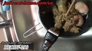 Seductive Asian big booty babe masturbates and shit