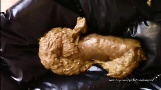 Lovely blonde babe pooping nicely