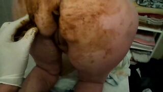 Spanking and smearing on that big booty