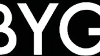 Cheeky girl panty pooping and smearing it on ass