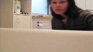 Amateur house pooper