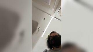 Dirty mature milf pooping