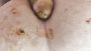 Chubby ass getting scat bang