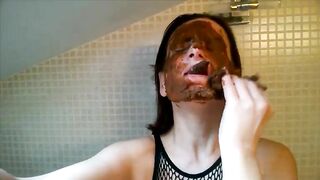 European Scat Lady Eating Shit